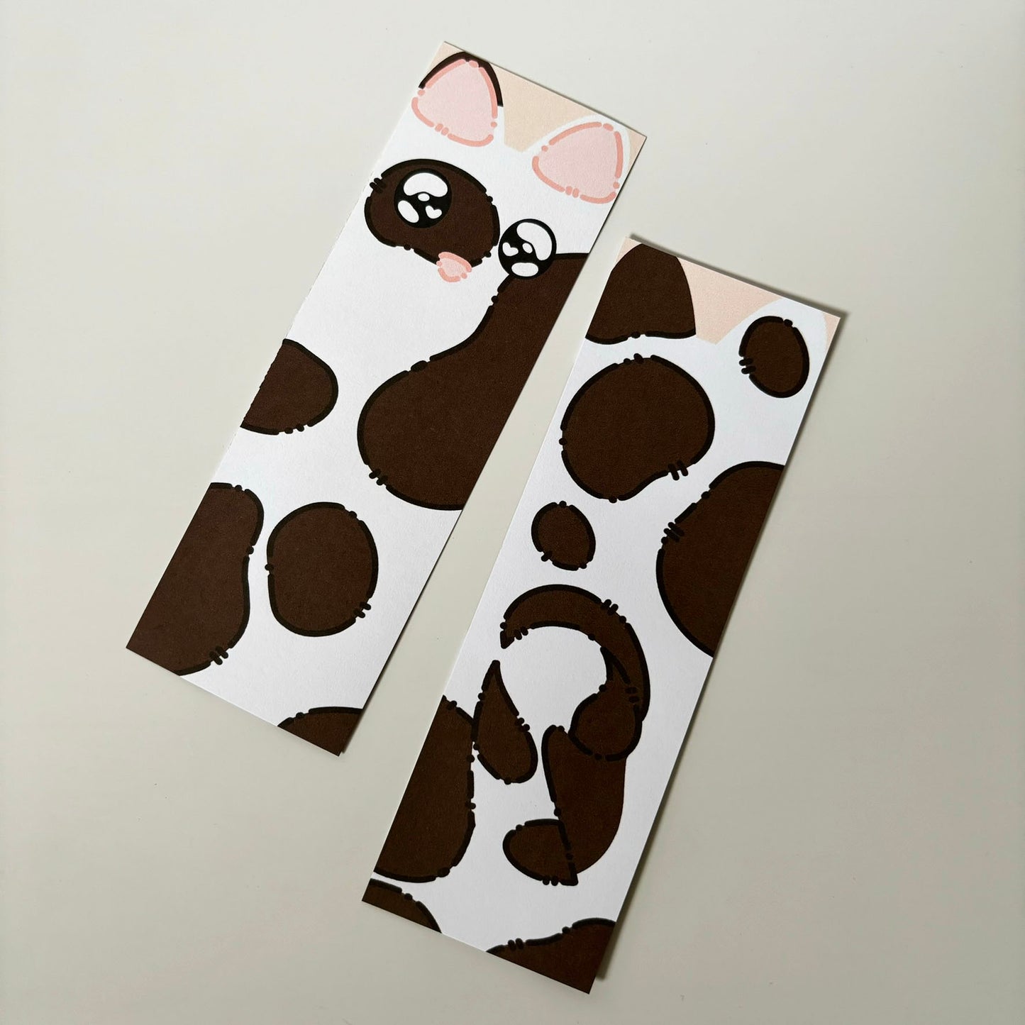 Peeking cat bookmark
