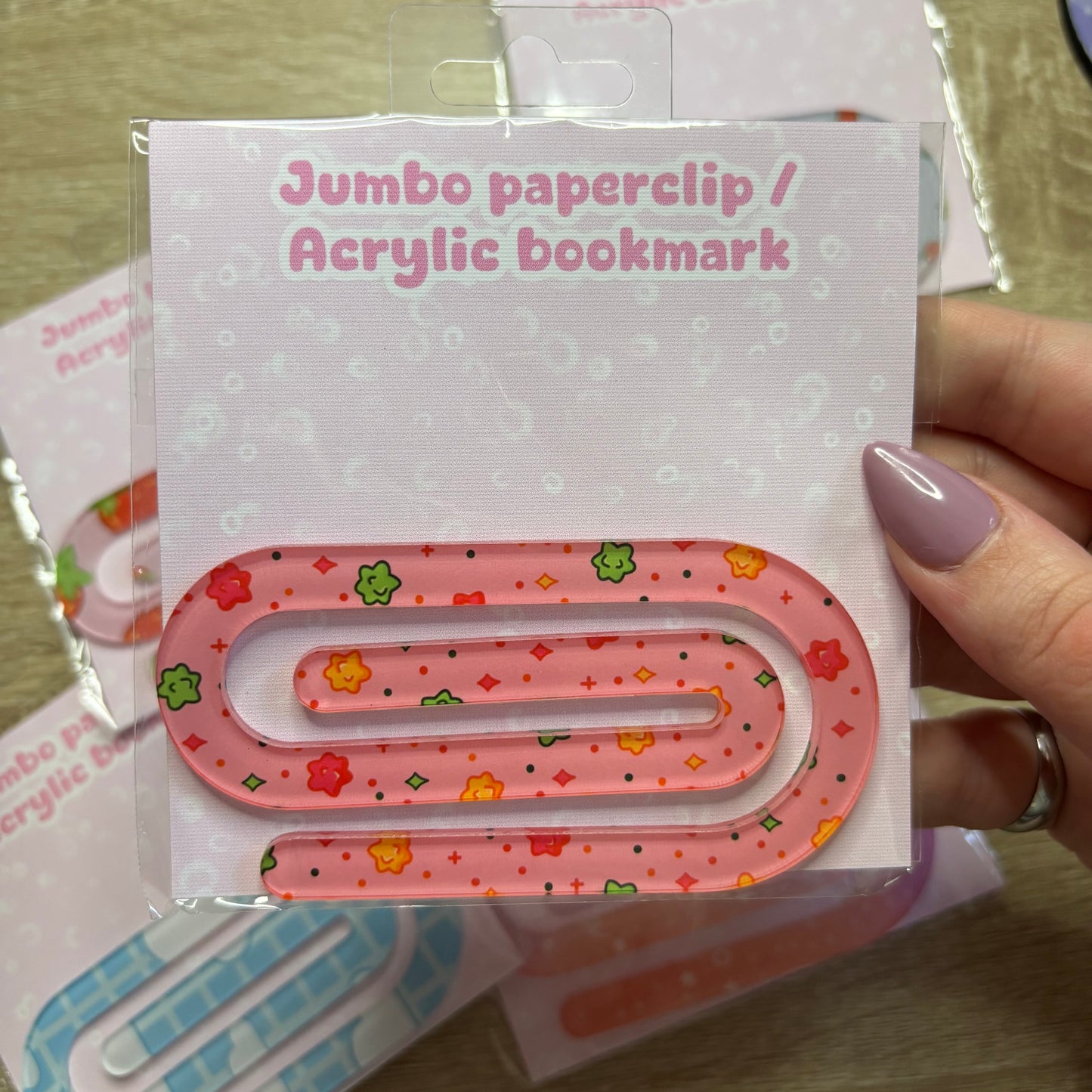 Jumbo acrylic paperclip