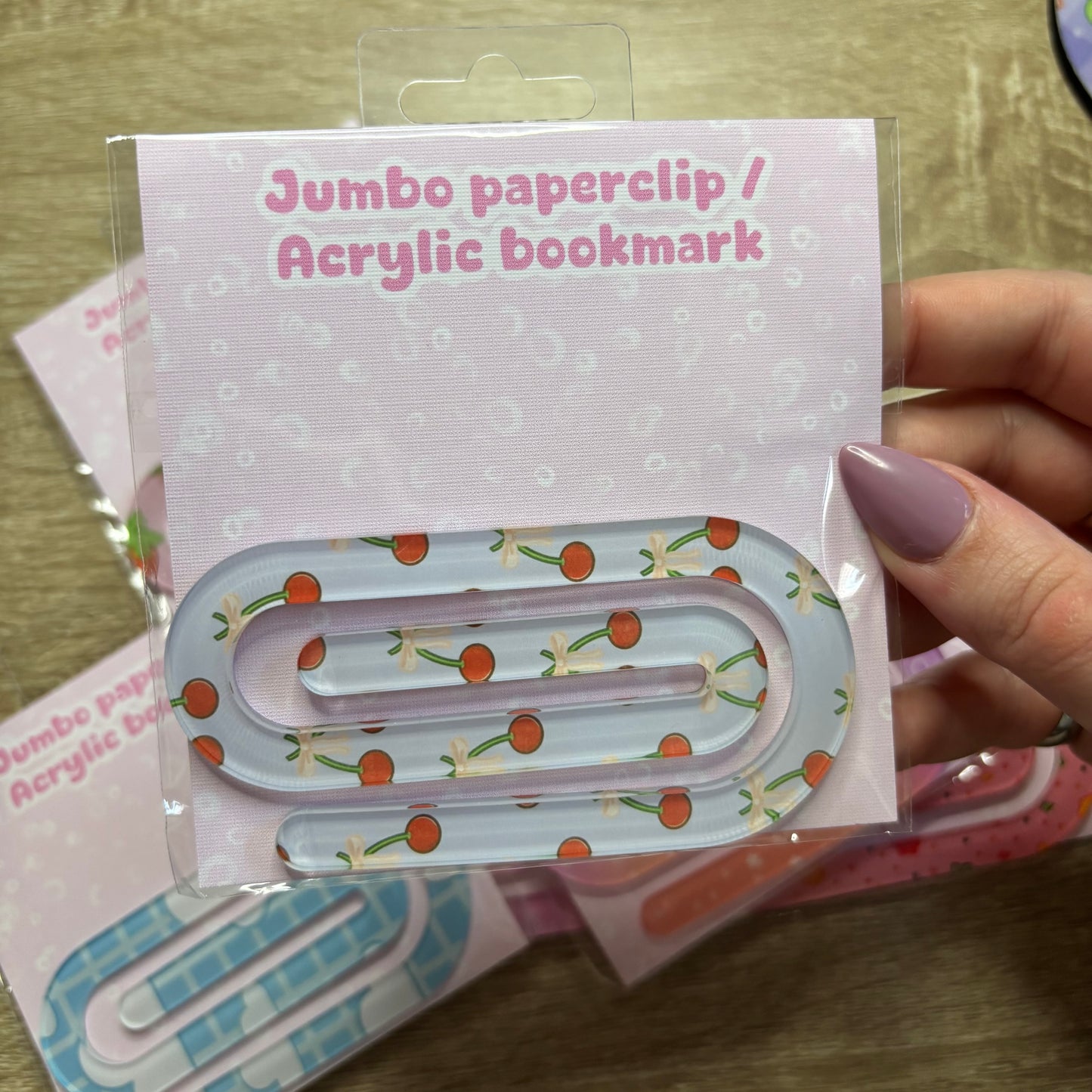 Jumbo acrylic paperclip