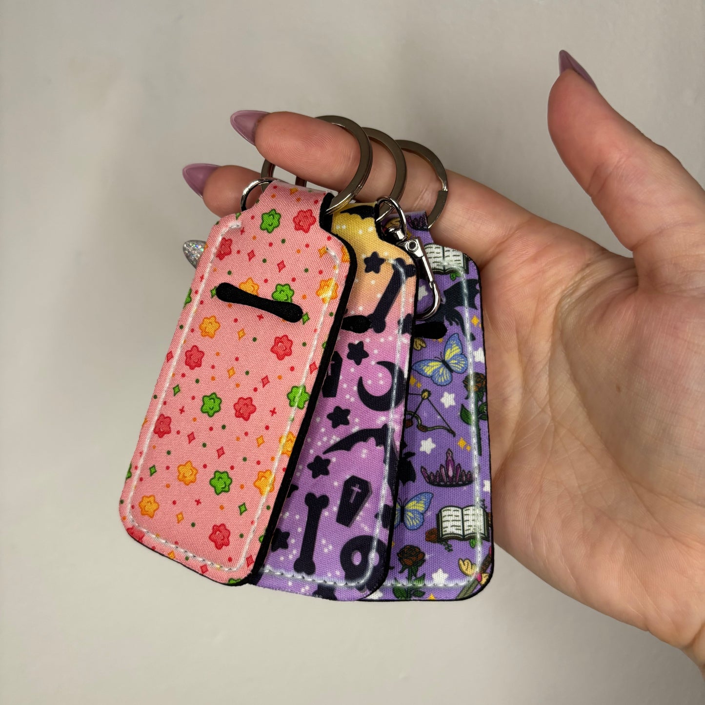Lip Balm holder | keychains, keyrings, cute, bookish, booktok, accessories